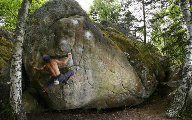 L'atelier by Sleepinfontainebleau