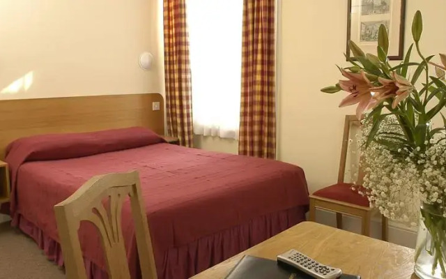 Astons Apartments