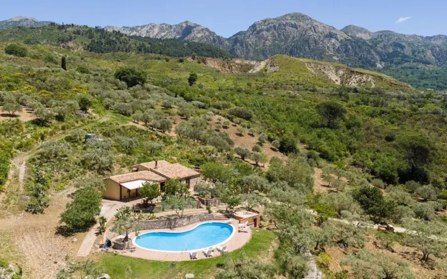 Villa Granci con Piscina by Wonderful Italy
