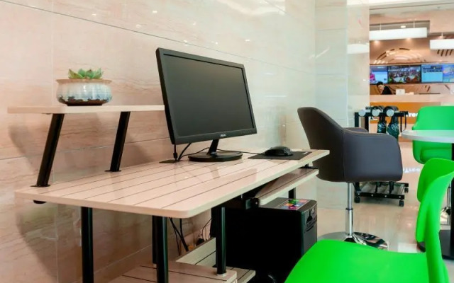 GreenTree Inn Jiangsu Suzhou Zhangjiagang Tangsi T Hotel