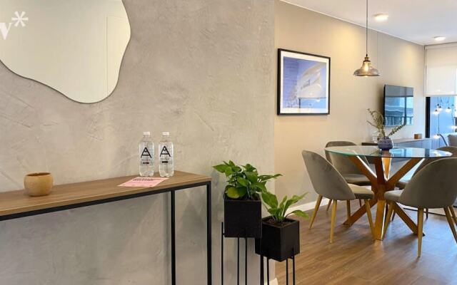 w Dreamy 2BR With Balcony in Miraflores