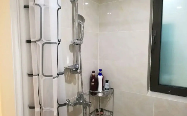 108 Degrees Zen Hotel Apartment