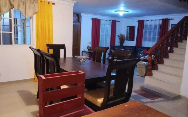 Habitacion A 5 Minutos Del Aeropuerto