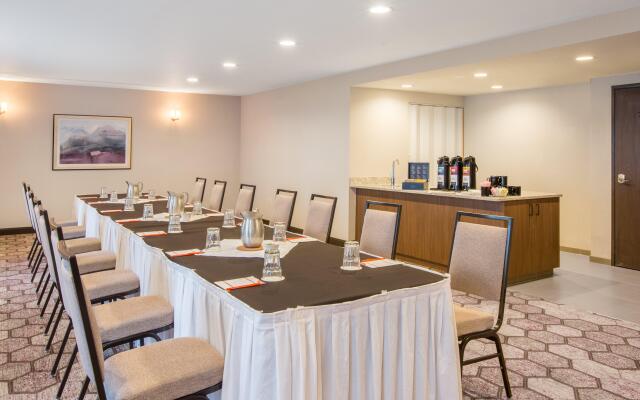 AC Hotel by Marriott Lake Oswego
