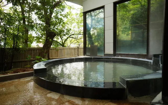 Meisho Sansuien - Yuda Onsen -