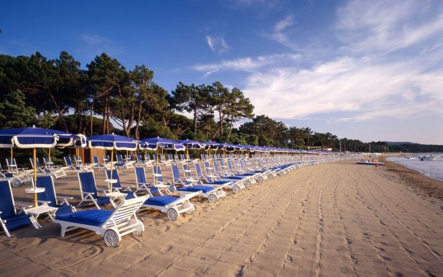 Gallia Palace Beach Golf & Spa Resort