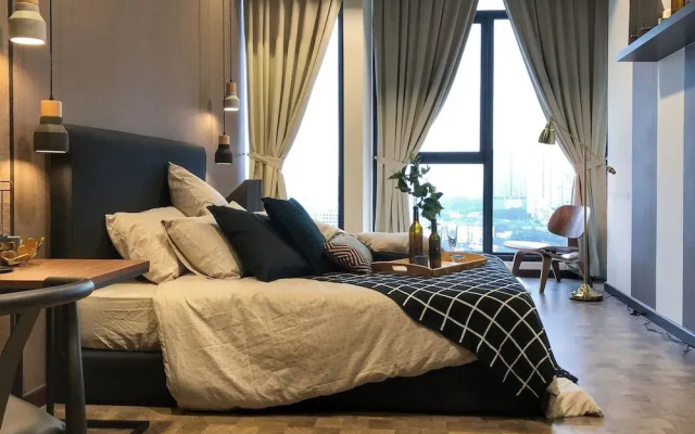 Expressionz Professional Suites by Luxurious Lifestyle Living