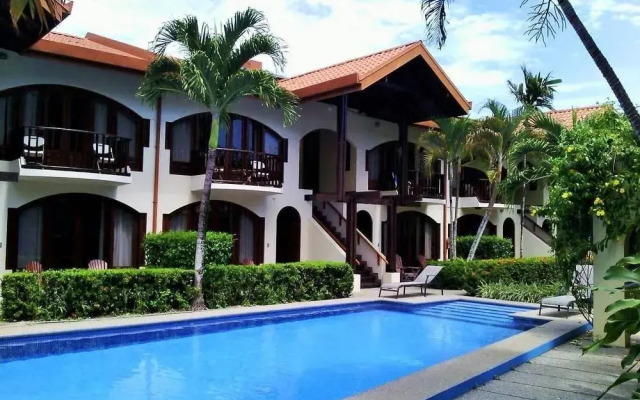 Apartotel Girasol