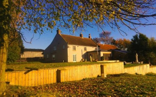 Woundales Farmhouse bed and breakfast