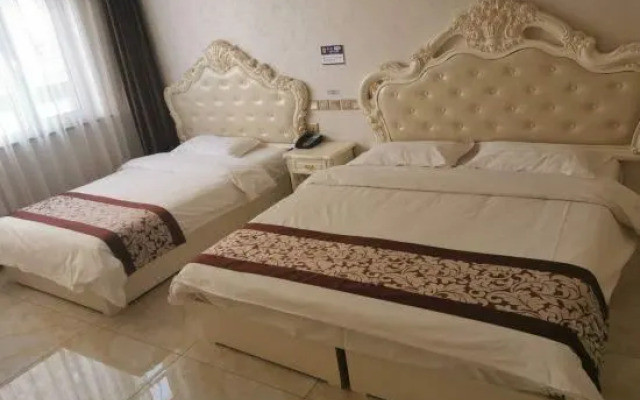 Super 8 Hotel (Tongliao Affiliated Hospital)