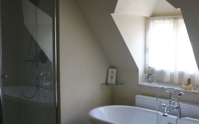 The Colesbourne Inn