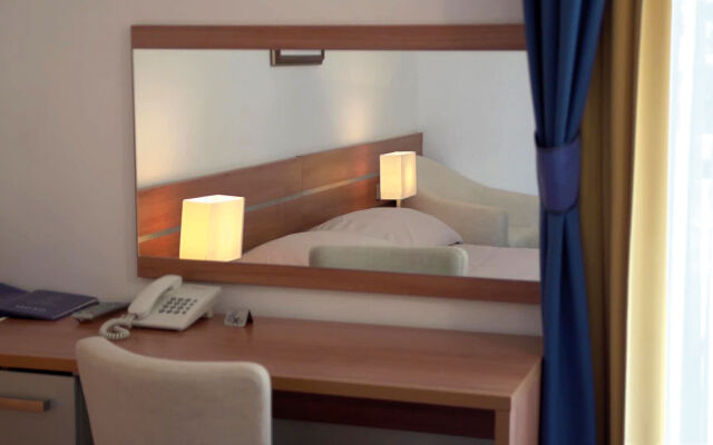 Hotel Eden