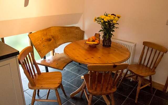 James John Hamilton House and backpacker hostel