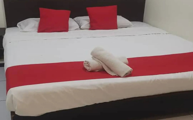 OYO 1104 Q hotel