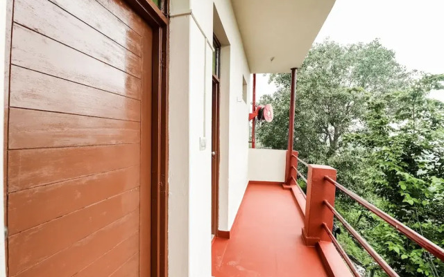 Hotel Dk Palace by OYO Rooms