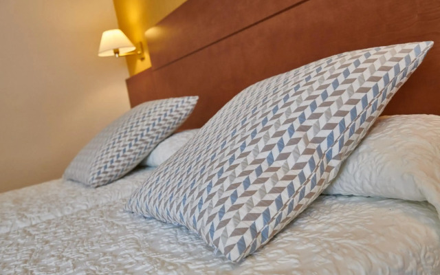Hipotels Bahía Grande Aparthotel