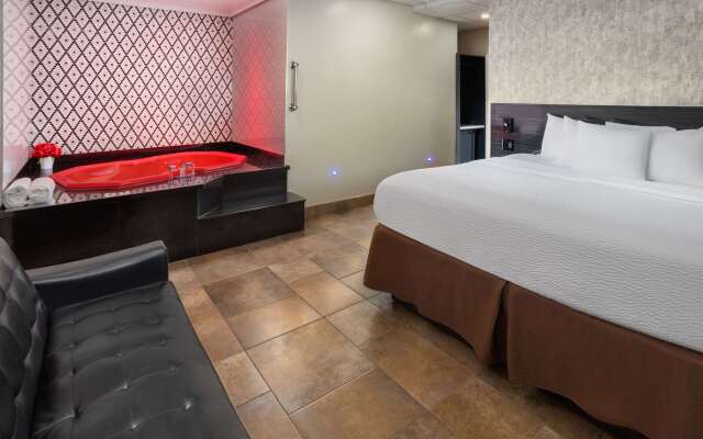 Ramada by Wyndham Bronx