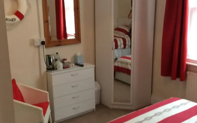 Ivanhoe Guest House