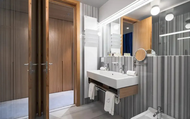 Met Boutique Hotel