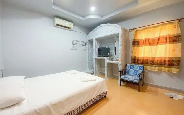 Ranong Resort and Laguna