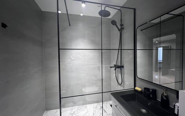 Апартаменты на улице Глазкова