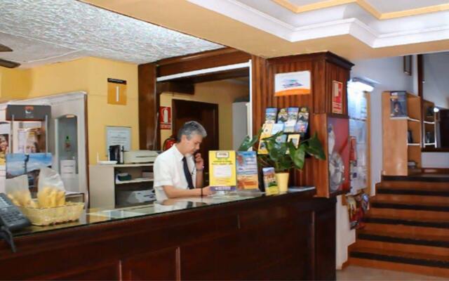 Hotel Tropical