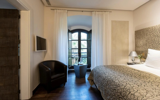 Hospes Palacio del Bailío, a Member of Design Hotels