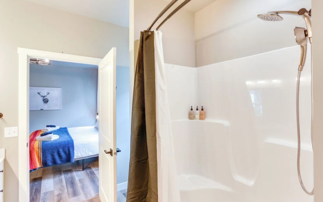 Spacious, Rustic Spearfish Home: Walk to Downtown!