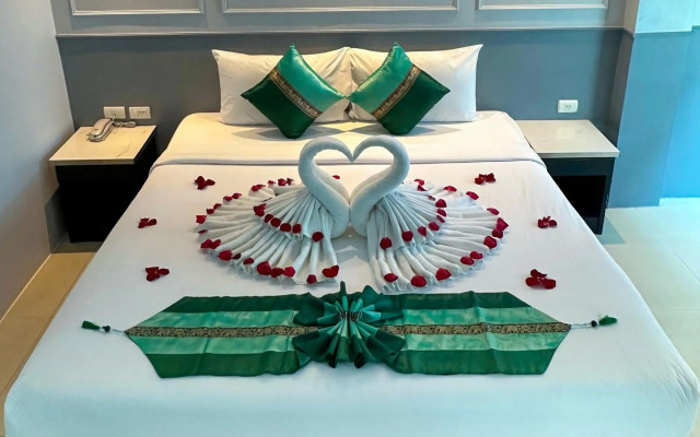 FunDee Boutique Hotel