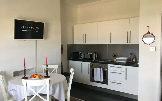 Moray Beachside Apartments