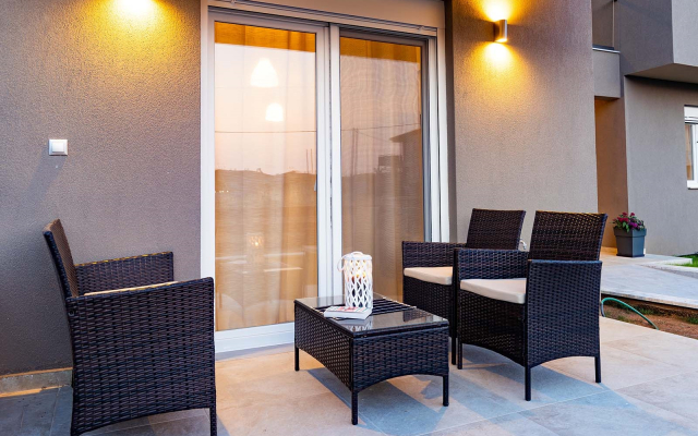 Kiosse Maison 2 by TravelPro Services - Nea F...