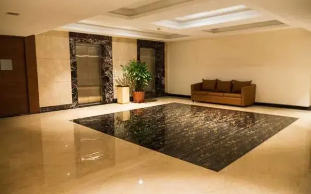 MM Legacy Kanchipuram