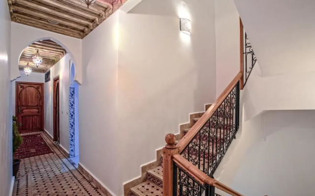 Amour d'auberge - Hostel