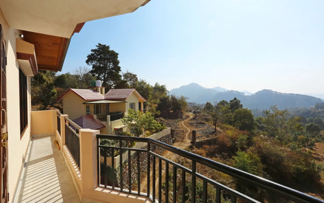 OYO 11726 Home Cozy 2BHK Valley View