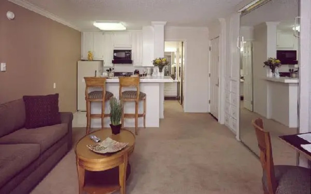 eaves Woodland Hills