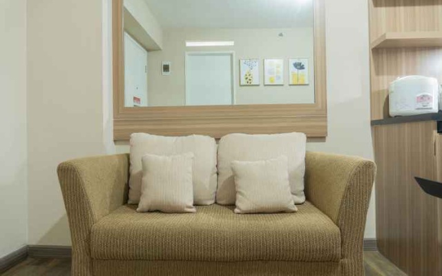 Splendid 2BR Apartment at Bassura City By Travelio – Guest Rooms – Jakarta