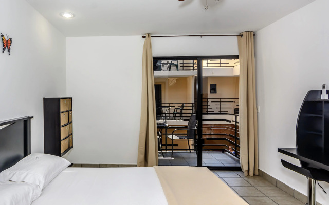 Pedregal Suites Downtown and Marina