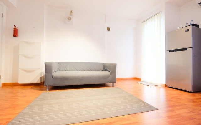 Spacious Bassura City Apartment – Guest Rooms – Jakarta