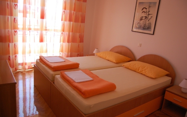 Apartment Marti - free parking and grill: A1 - More Hvar, Island Hvar