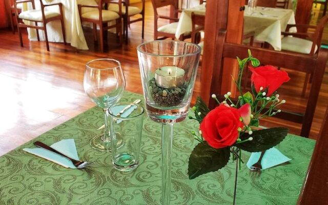 Hotel Cedro