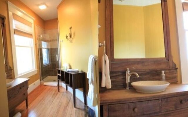 The Inn at Glen Alpine