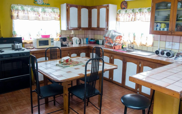 Villa Shalom Guest House
