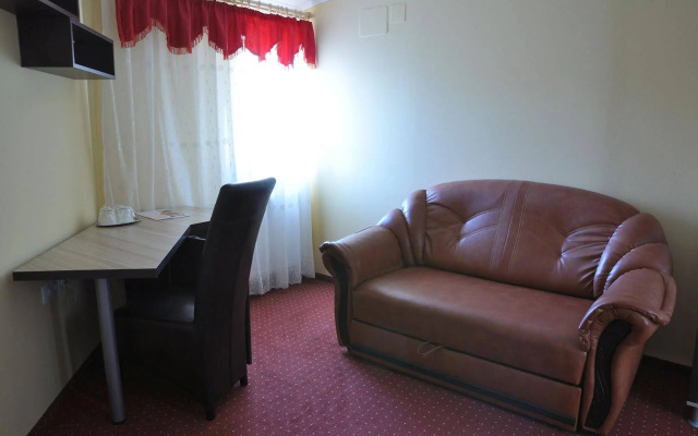 Hotel Cardinal