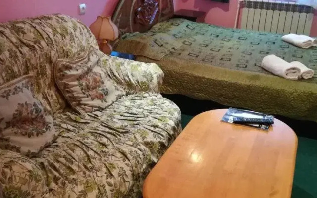 Tonratun Hotel