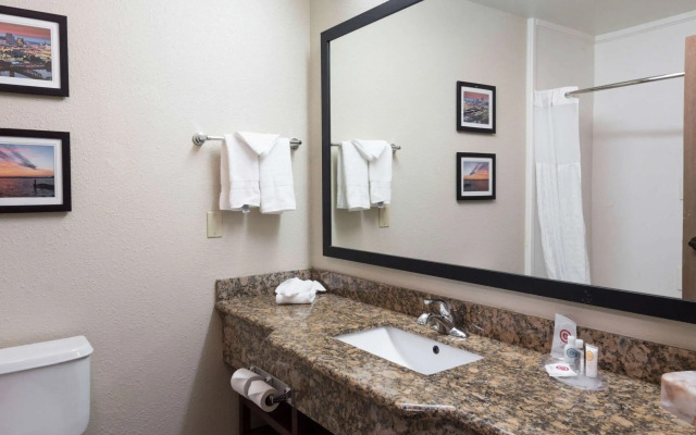 Comfort Suites Monroe