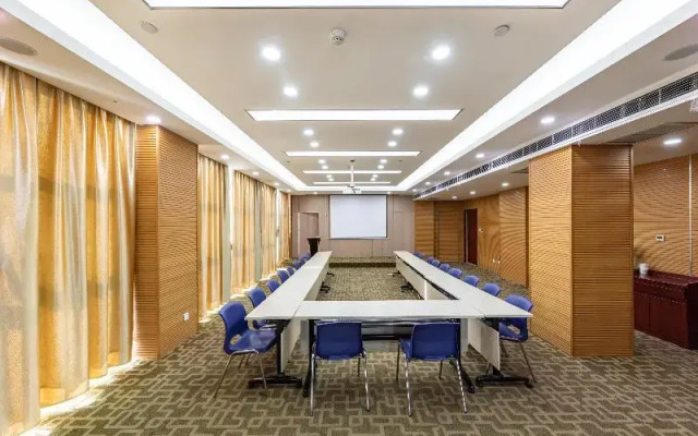 Ji Hotel Tai'an Wanda Plaza
