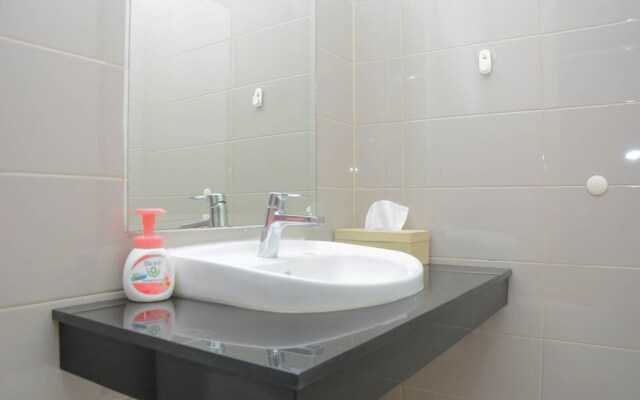 Spacious and Modern 2BR Apartment at Springhill Terrace Residence