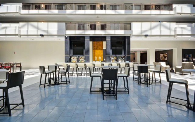 Embassy Suites by Hilton Charlotte