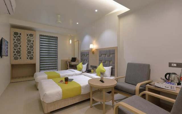 Hotel Sifat International