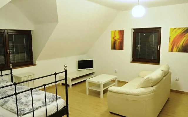 Apartmány pod lípou